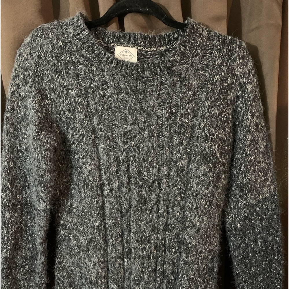St. John’s Bay, medium, grey sweater63% acrylic 19% cotton 18% polyester